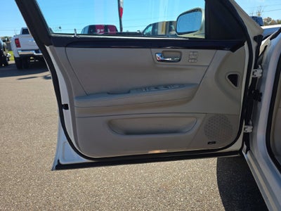 2011 Cadillac DTS Premium Collection
