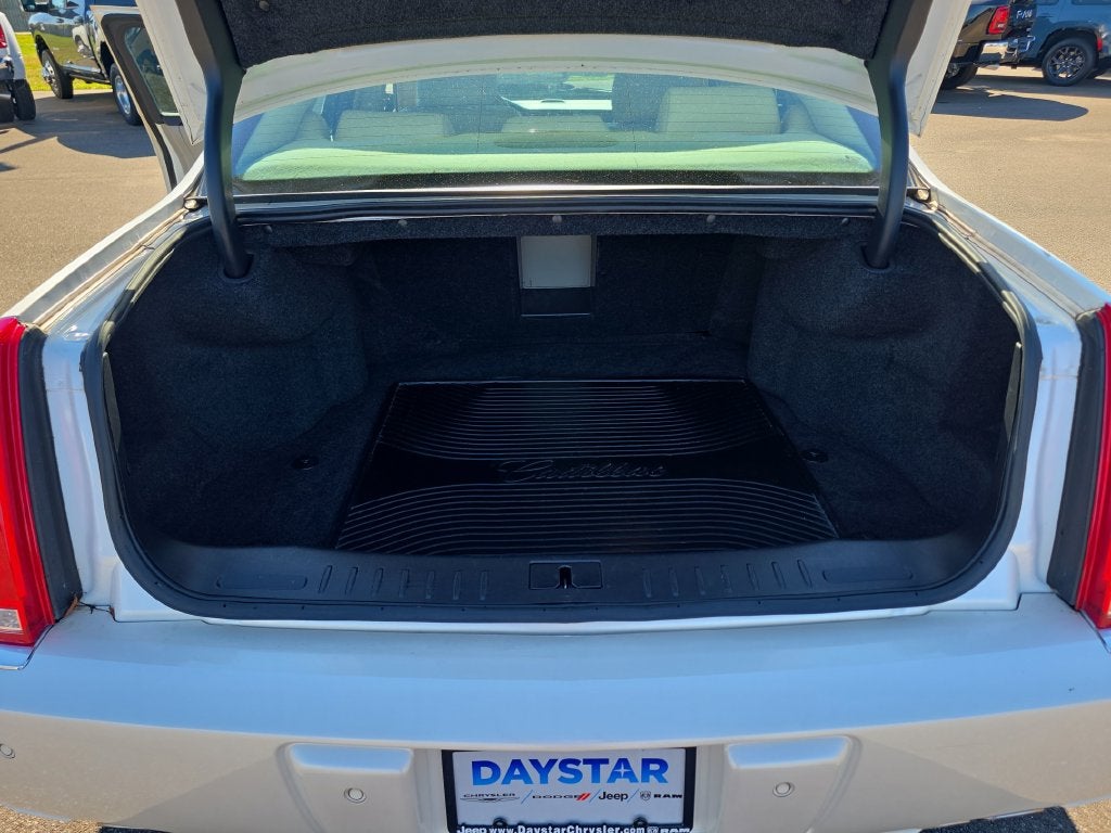 2011 Cadillac DTS Premium Collection
