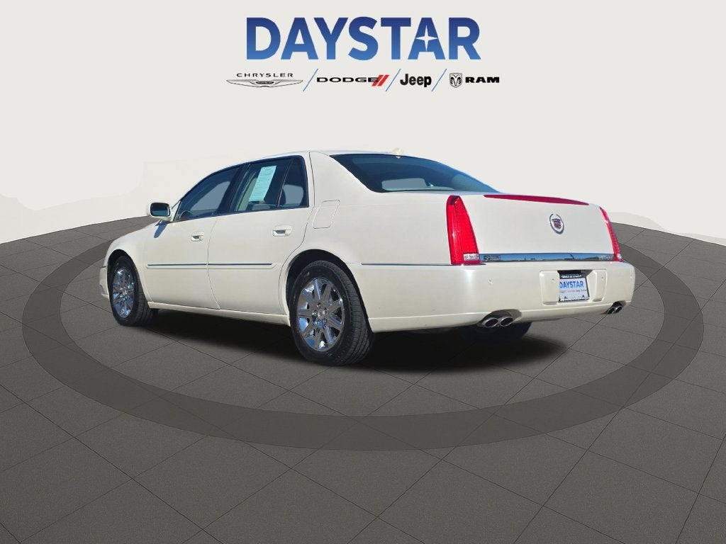 2011 Cadillac DTS Premium Collection
