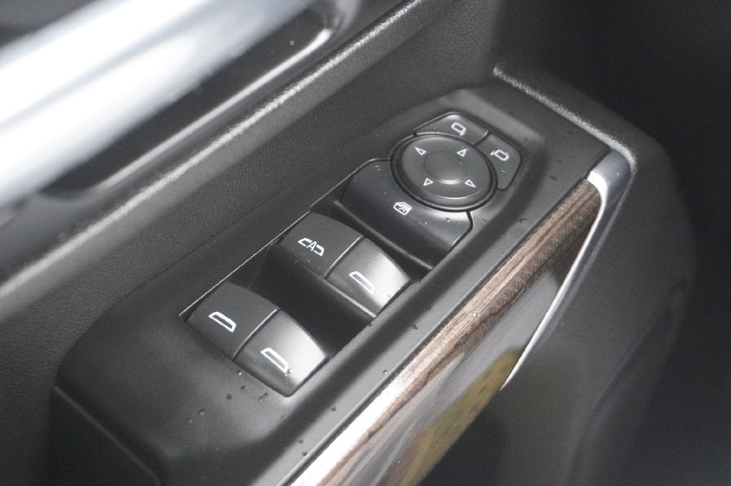 2022 Chevrolet Silverado 2500HD 4WD Crew Cab Standard Bed LT