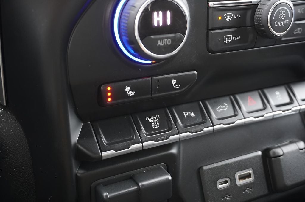 2021 Chevrolet Silverado 2500HD 4WD Crew Cab Standard Bed LT