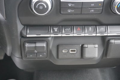 2022 Chevrolet Silverado 2500HD 4WD Double Cab Long Bed Custom