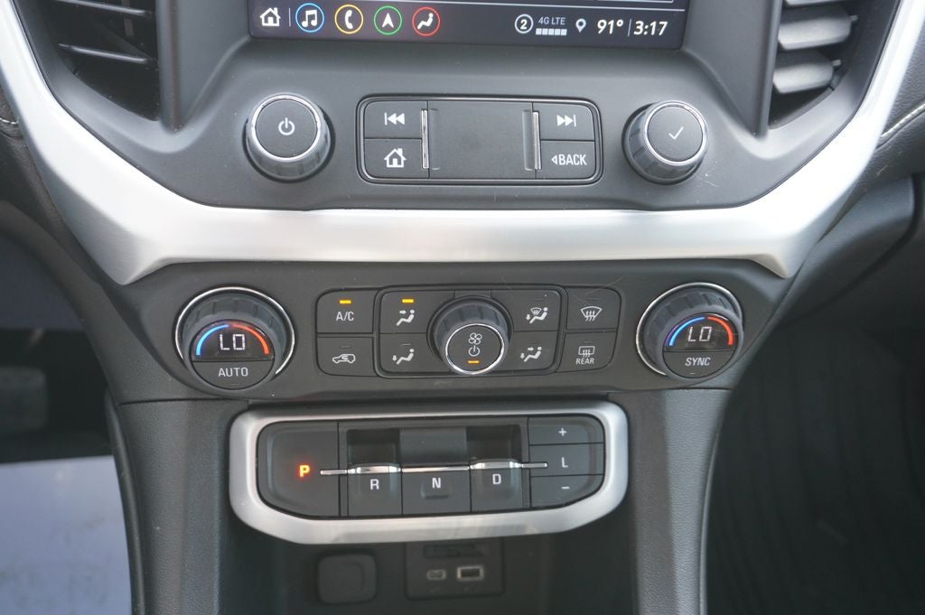 2022 GMC Acadia FWD SLT