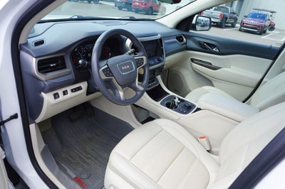 2022 GMC Acadia AWD Denali