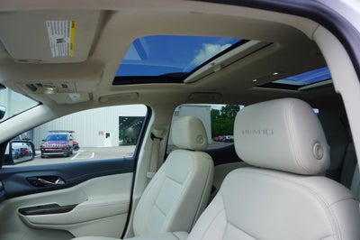 2022 GMC Acadia AWD Denali