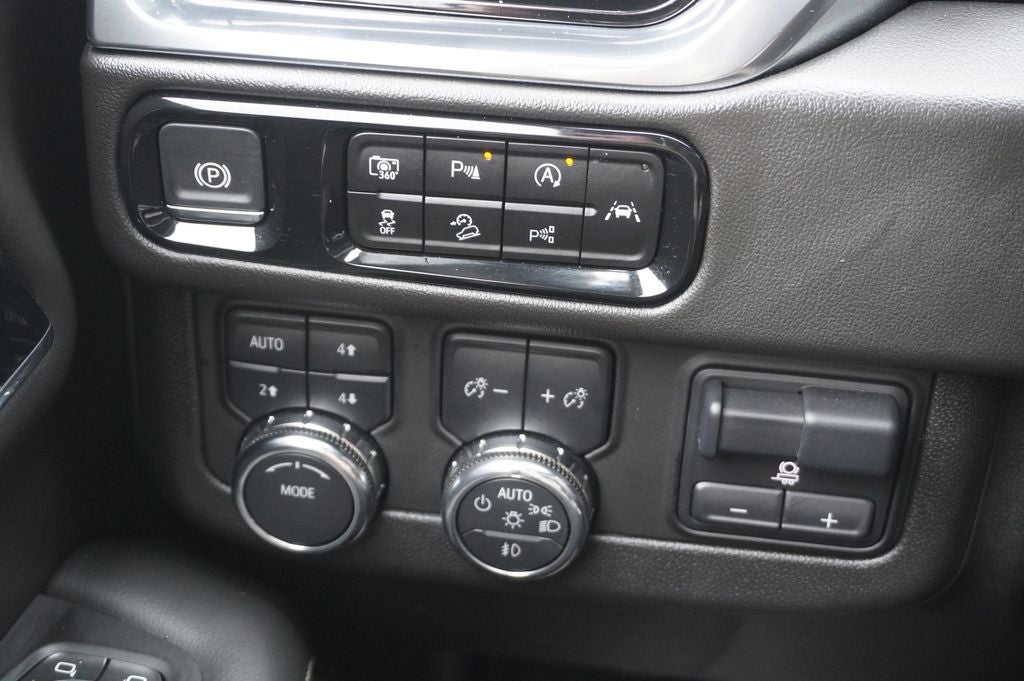 2025 GMC Yukon 4WD Elevation