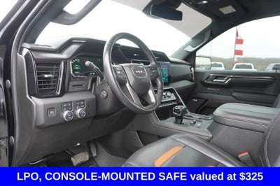 2023 GMC Sierra 1500 4WD Crew Cab Short Box AT4