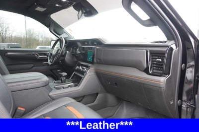 2023 GMC Sierra 1500 4WD Crew Cab Short Box AT4