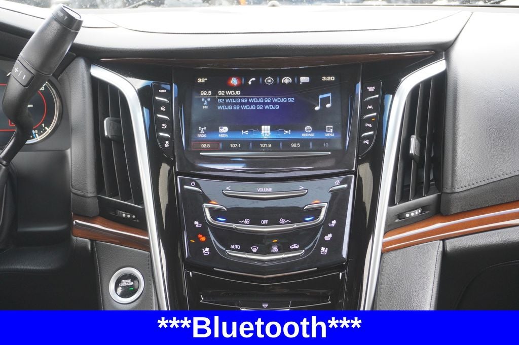 2020 Cadillac Escalade 4WD Luxury