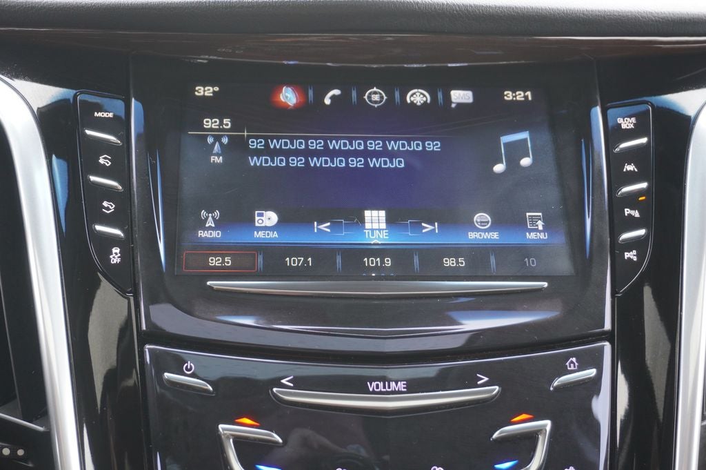 2020 Cadillac Escalade 4WD Luxury