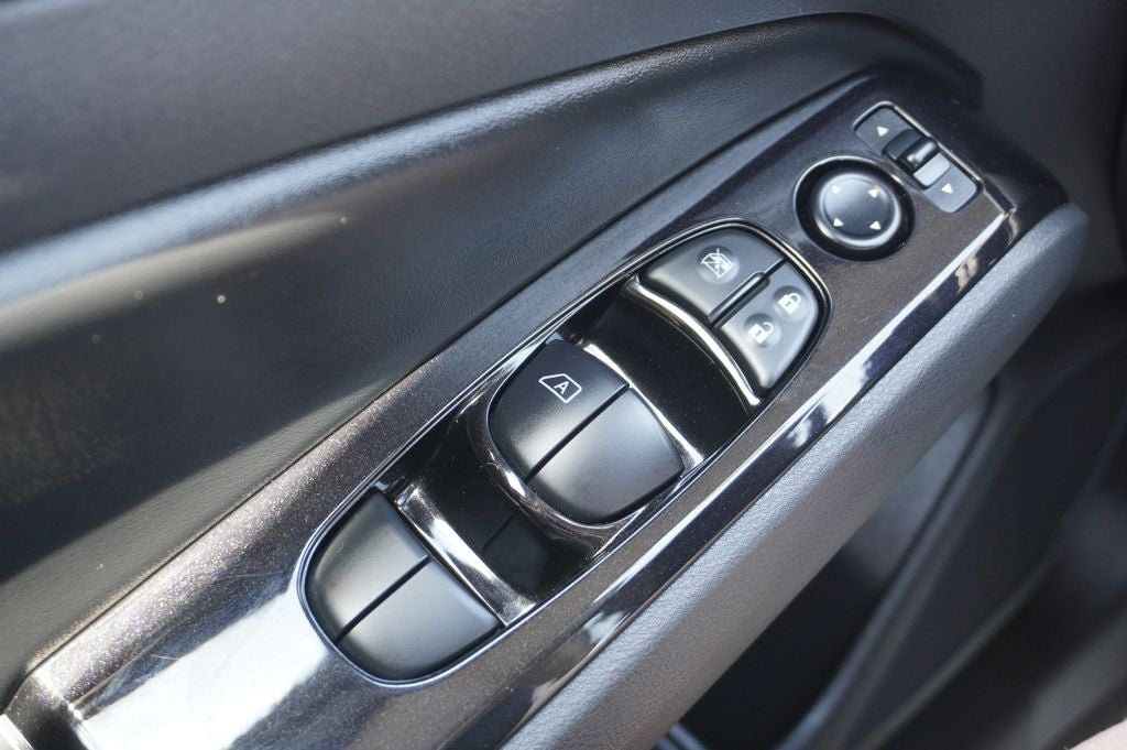 2025 Nissan Altima SR AWD