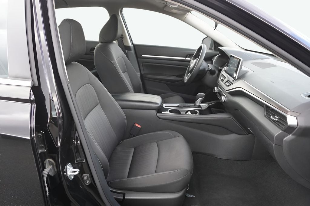 2023 Nissan Altima SV FWD