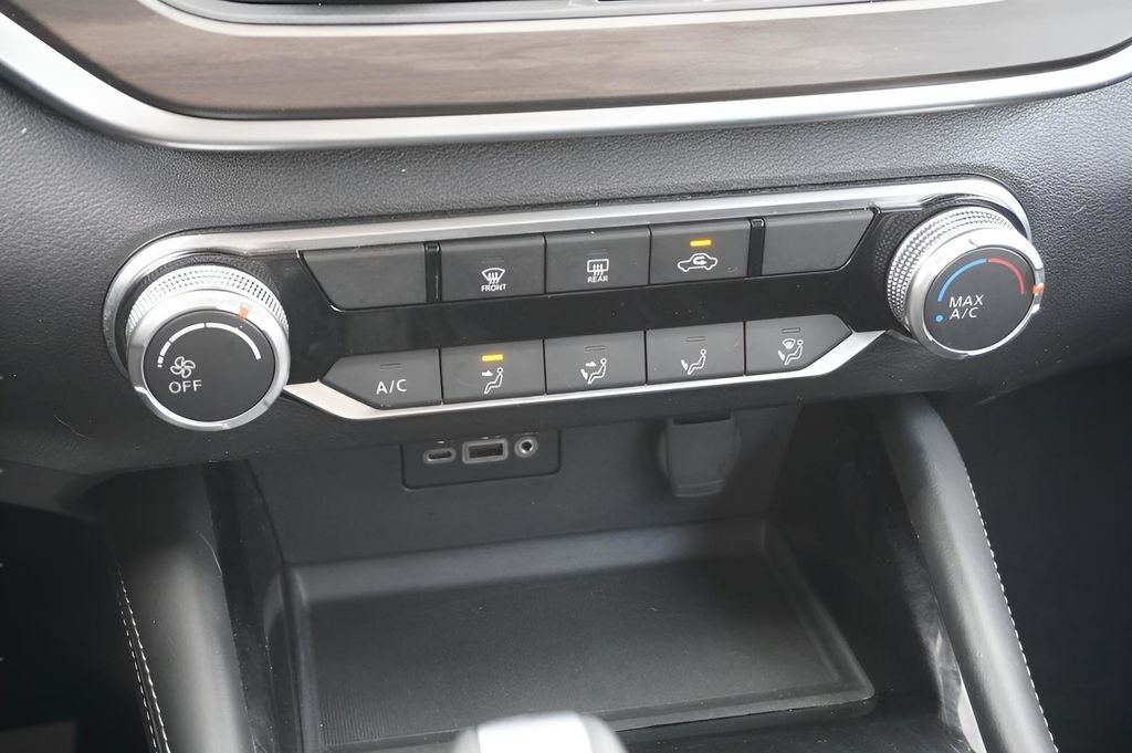 2023 Nissan Altima SV FWD