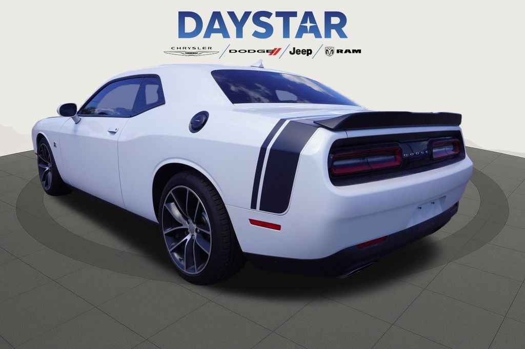 2016 Dodge Challenger R/T Scat Pack