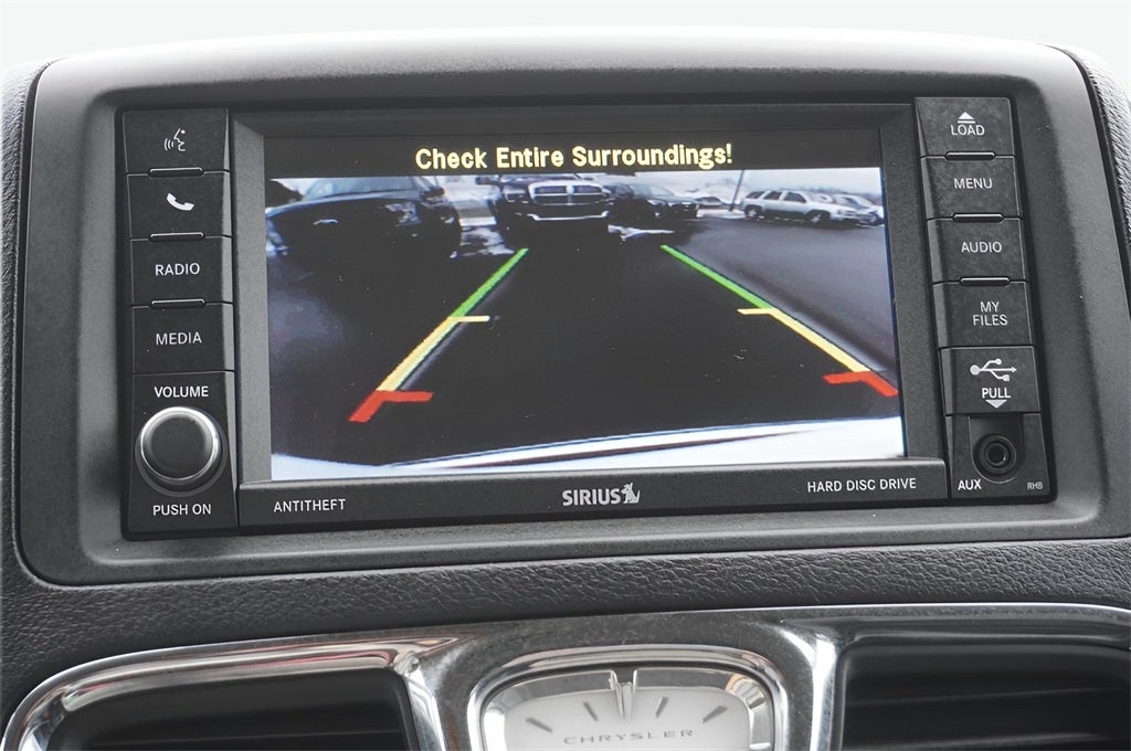 2015 Chrysler Town & Country Touring-L