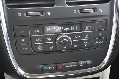 2015 Chrysler Town & Country Touring-L