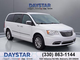 2015 Chrysler Town &amp; Country Touring-L