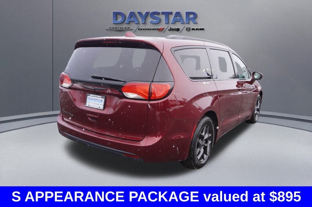 2019 Chrysler Pacifica Touring L Plus