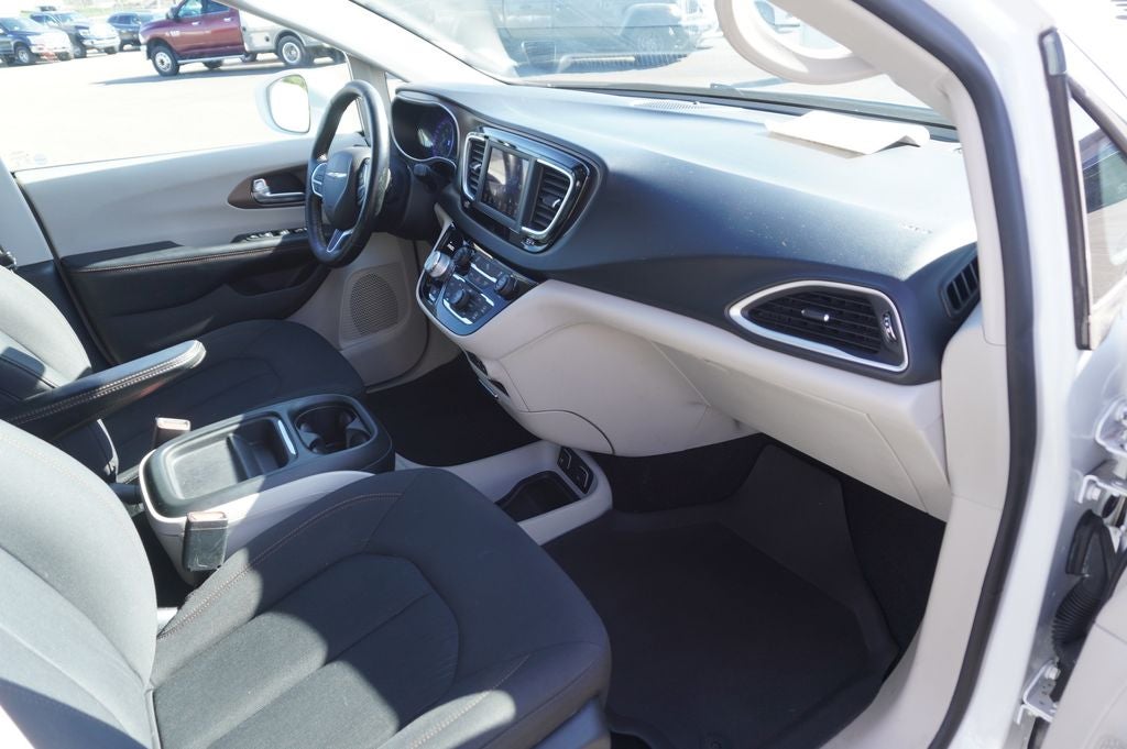 2019 Chrysler Pacifica Touring Plus