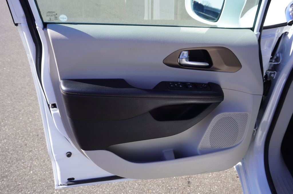 2019 Chrysler Pacifica Touring Plus