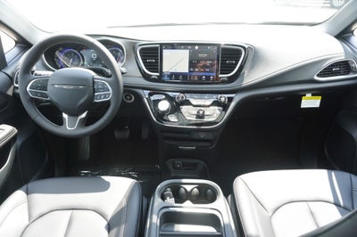 2027 Chrysler Pacifica PACIFICA SELECT AWD