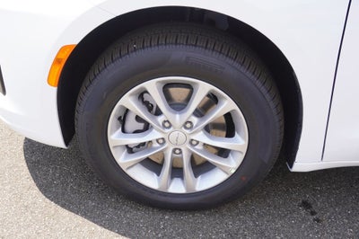 2027 Chrysler Pacifica PACIFICA SELECT AWD