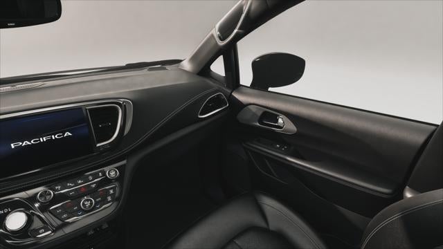 2027 Chrysler Pacifica PACIFICA SELECT AWD