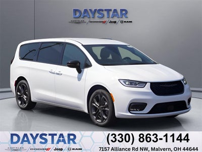 2026 Chrysler Pacifica PACIFICA SELECT AWD