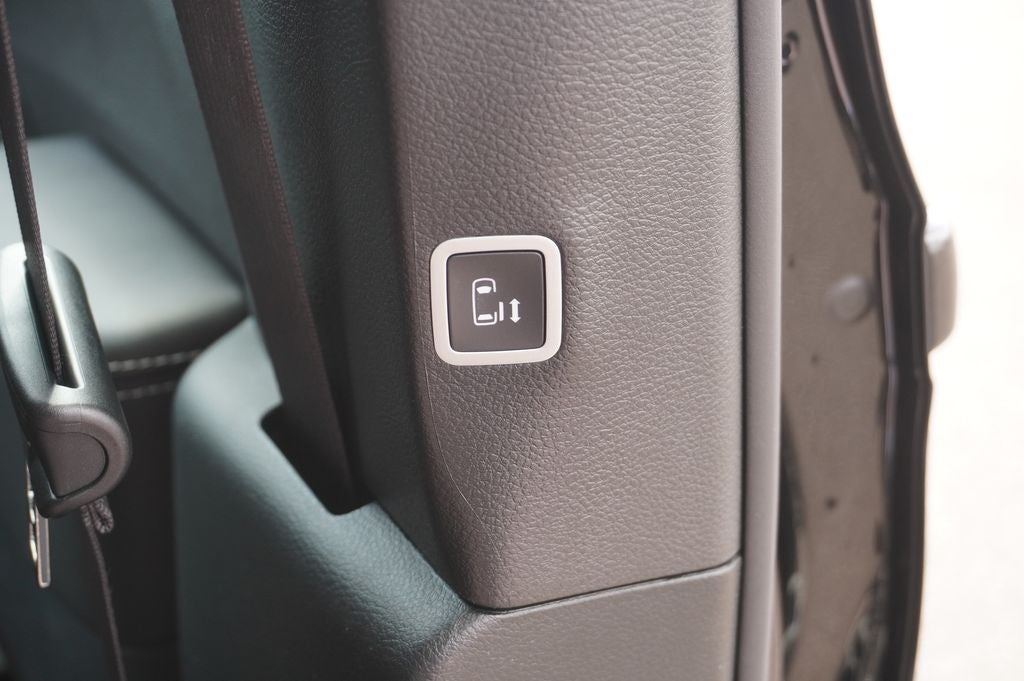 2027 Chrysler Pacifica PACIFICA SELECT AWD