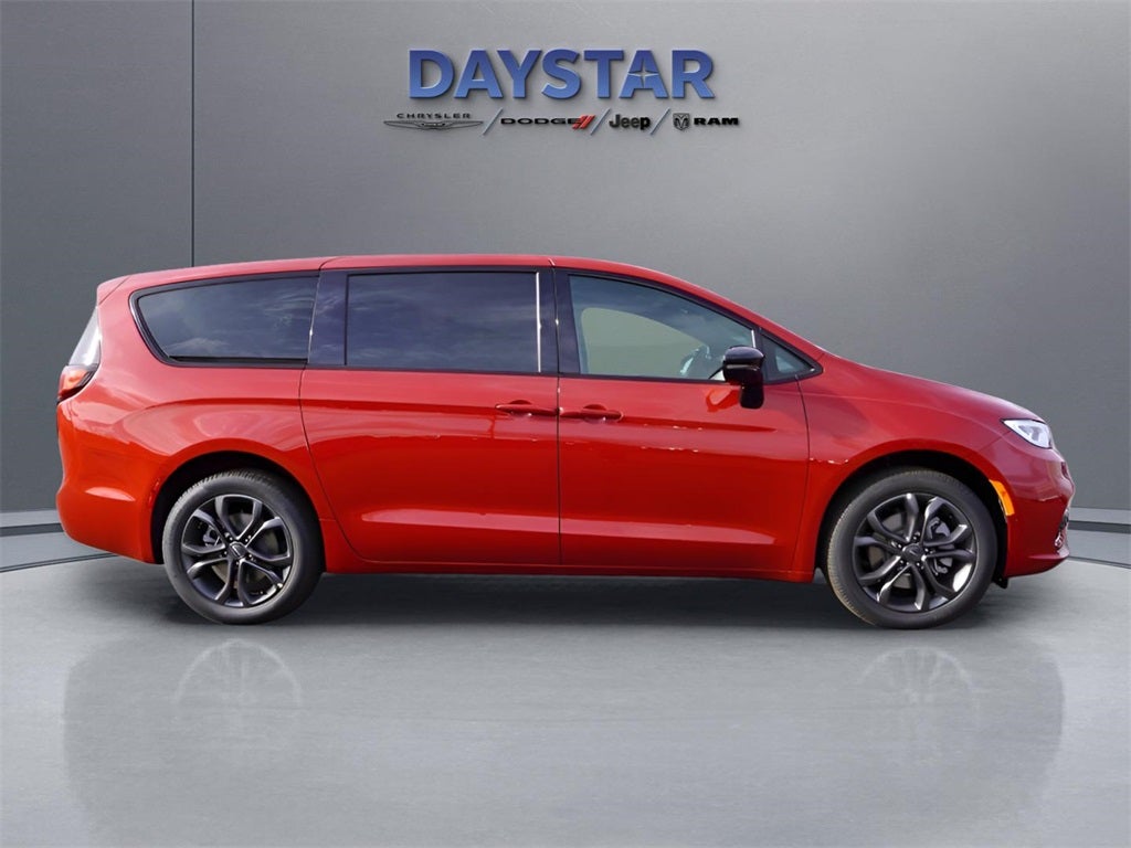2026 Chrysler Pacifica PACIFICA SELECT AWD