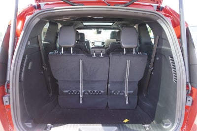 2027 Chrysler Pacifica PACIFICA SELECT AWD