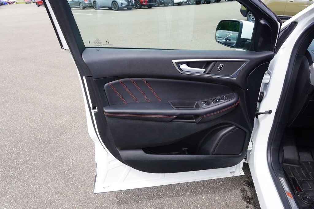 2023 Ford Edge ST-Line