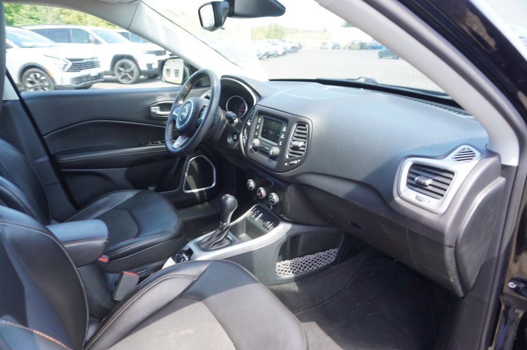 2018 Jeep Compass Latitude FWD