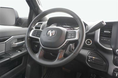 2022 RAM 3500 Big Horn Regular Cab 4x4 8' Box