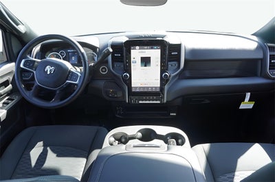 2026 RAM Ram 3500 RAM 3500 TRADESMAN CREW CAB 4X4 6'4' BOX