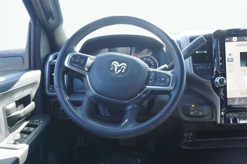 2026 RAM Ram 3500 RAM 3500 TRADESMAN CREW CAB 4X4 6'4' BOX