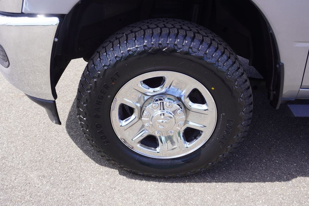 2024 RAM 3500 Tradesman Crew Cab 4x4 6'4' Box