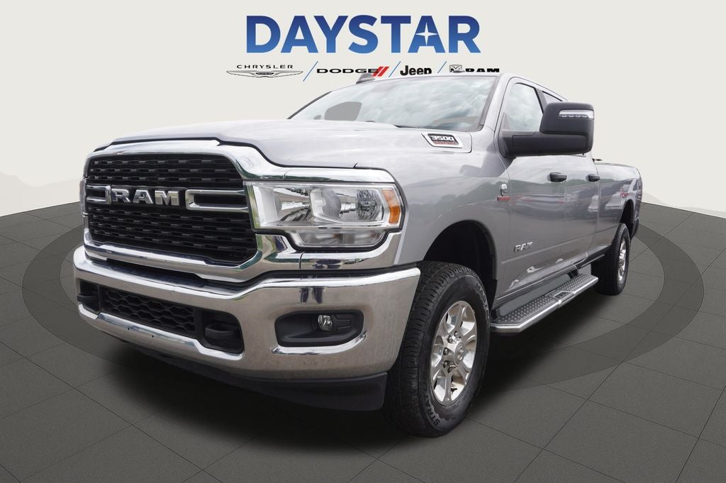 2024 RAM 3500 Big Horn Crew Cab 4x4 8' Box