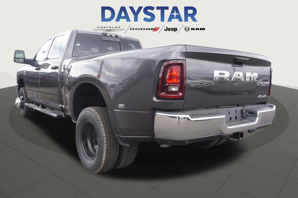2026 RAM Ram 3500 RAM 3500 TRADESMAN CREW CAB 4X4 8' BOX