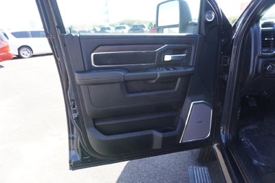 2026 RAM Ram 3500 RAM 3500 LARAMIE CREW CAB 4X4 8' BOX
