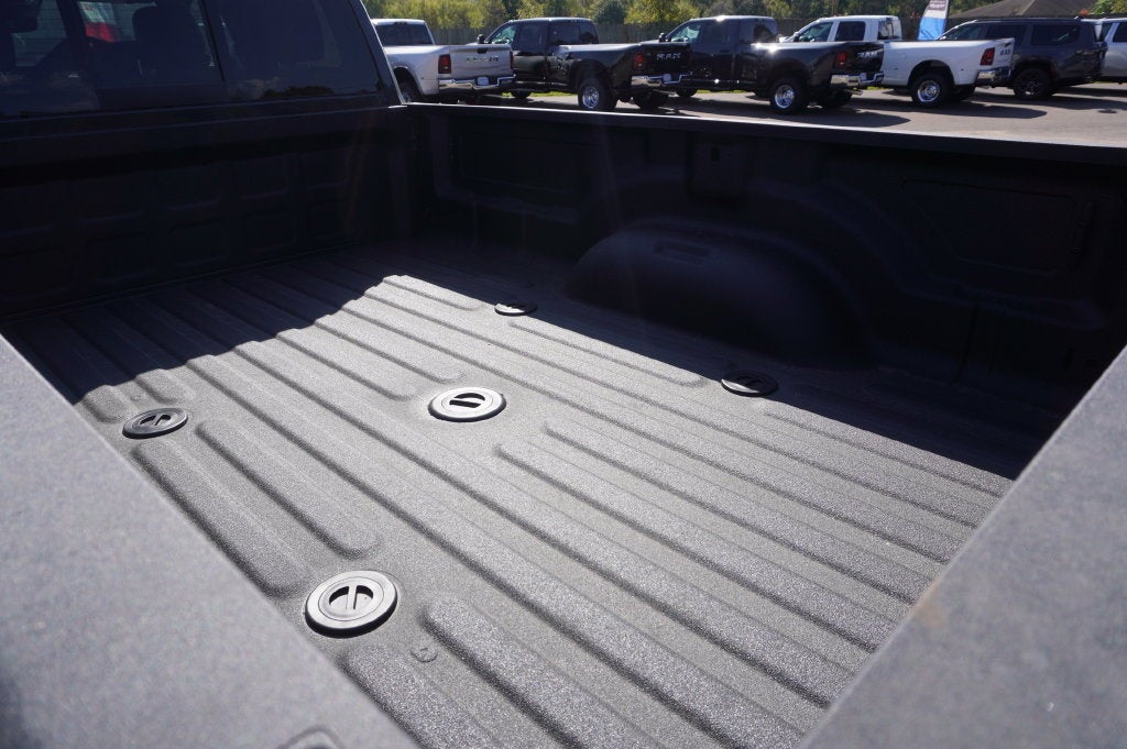 2026 RAM Ram 3500 RAM 3500 LARAMIE CREW CAB 4X4 8' BOX