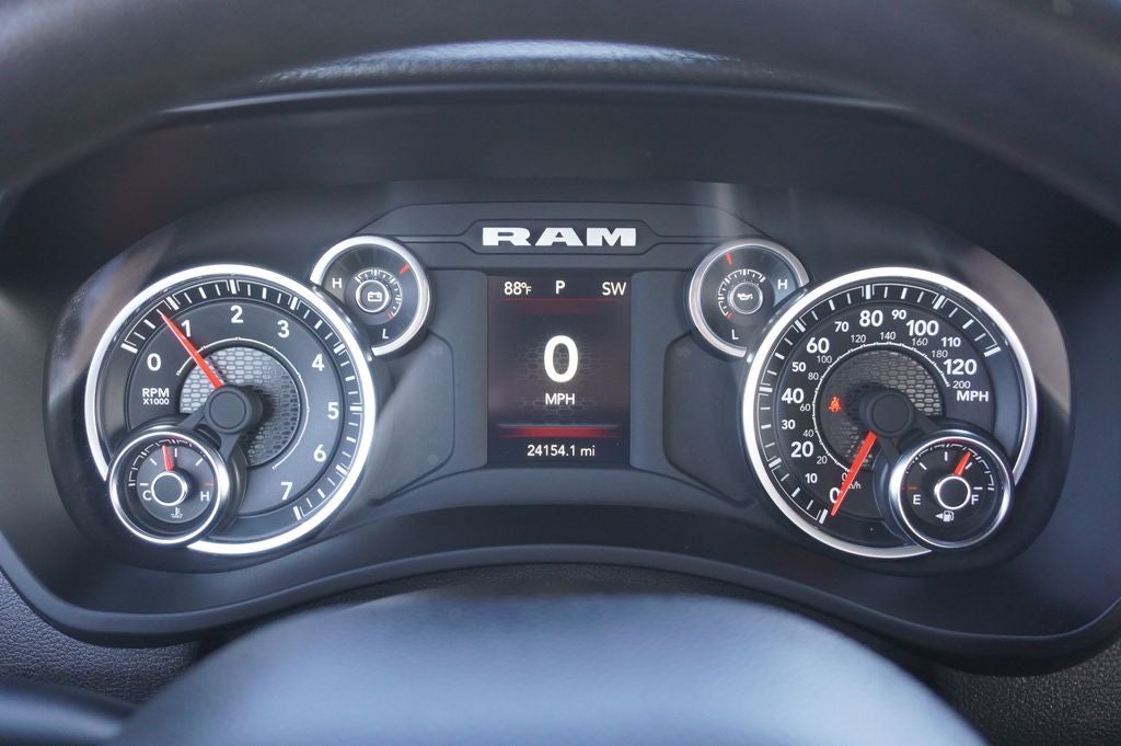 2024 RAM 2500 Tradesman Regular Cab 4x4 8' Box