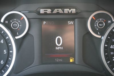 2026 RAM 2500 RAM 2500 BLACK EXPRESS CREW CAB 4X4 6'4' BOX