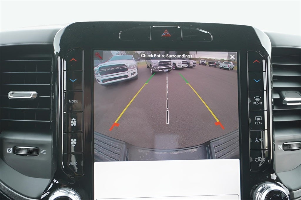 2026 RAM Ram 2500 RAM 2500 TRADESMAN CREW CAB 4X4 6'4' BOX