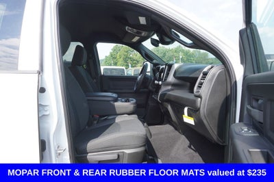 2026 RAM 2500 RAM 2500 BLACK EXPRESS CREW CAB 4X4 6'4' BOX