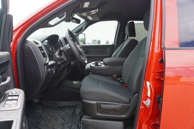 2026 RAM 2500 Black Express Crew Cab 4x4 6'4' Box