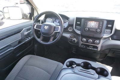 2019 RAM 2500 Big Horn Crew Cab 4x4 6'4' Box