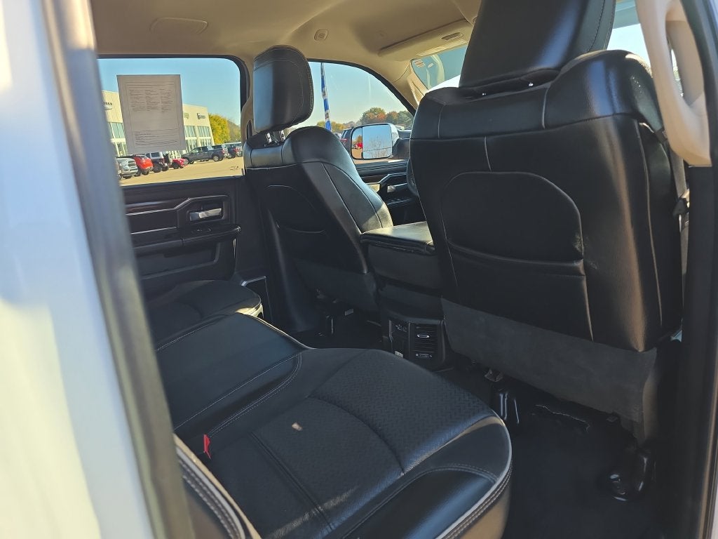 2022 RAM 2500 Laramie Crew Cab 4x4 6'4' Box