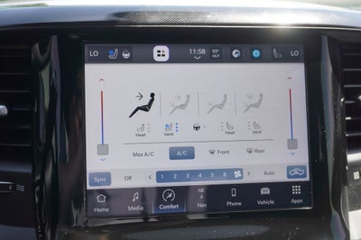 2022 RAM 2500 Laramie Crew Cab 4x4 6'4' Box