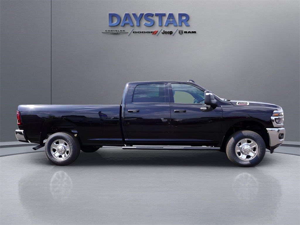2026 RAM Ram 2500 RAM 2500 TRADESMAN CREW CAB 4X4 8' BOX